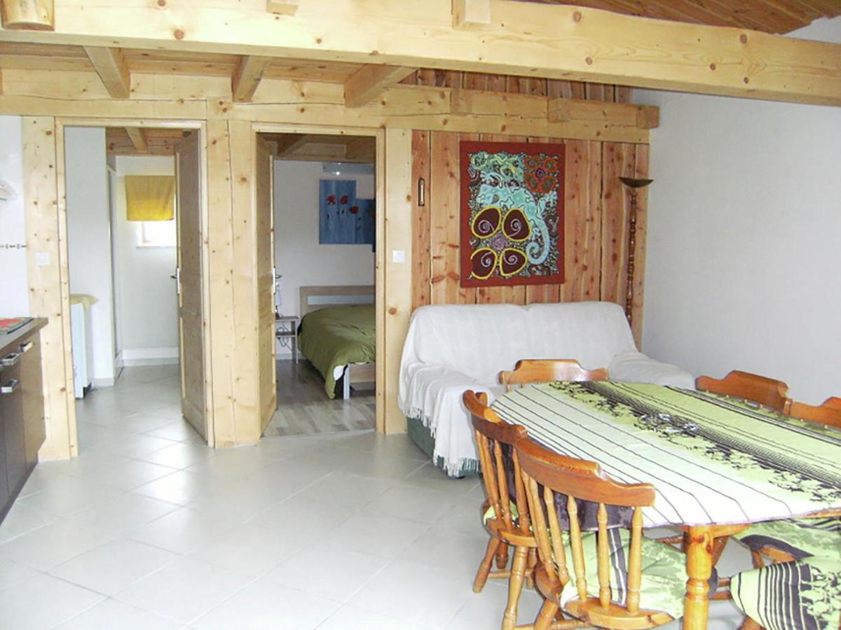 Cosy Holiday Home With Garden In Walscheid מראה חיצוני תמונה