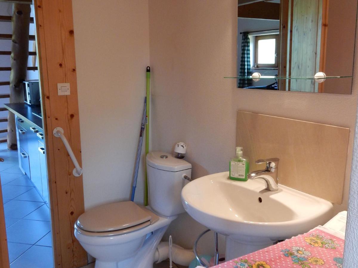 Cosy Holiday Home With Garden In Walscheid מראה חיצוני תמונה